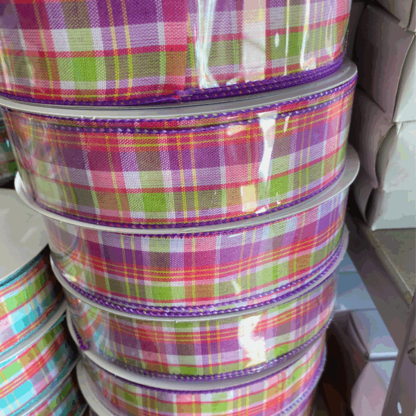 841-09-025 Spring Plaid Purple Green 1.5x50yd