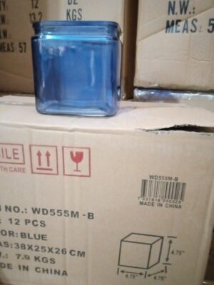 Wd555m-5 4.75"x4.75"x5" blue cube w/lip